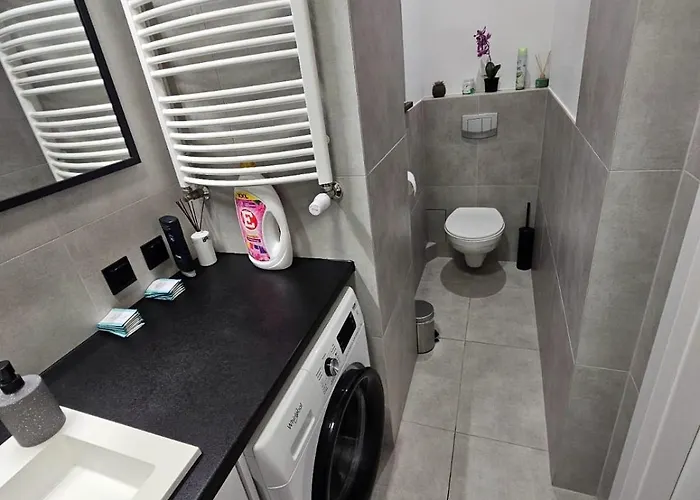 7wygodny W Centrum Wroclawia ベッド・アンド・ブレックファスト ヴロツワフ